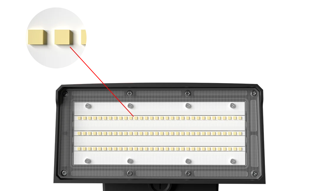 High efficiency linear strip optical lens matrix with SMD LEDs delivering 140 lm per watt