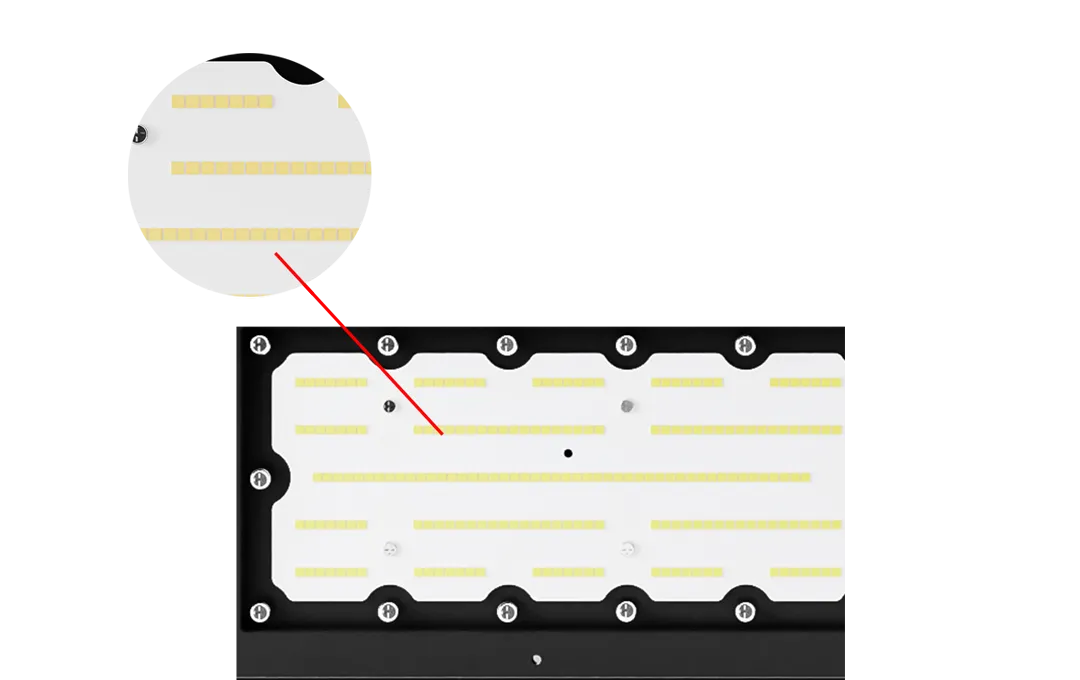 High efficiency linear LED optical lens matrix delivering 160 lm per watt for industrial high bay