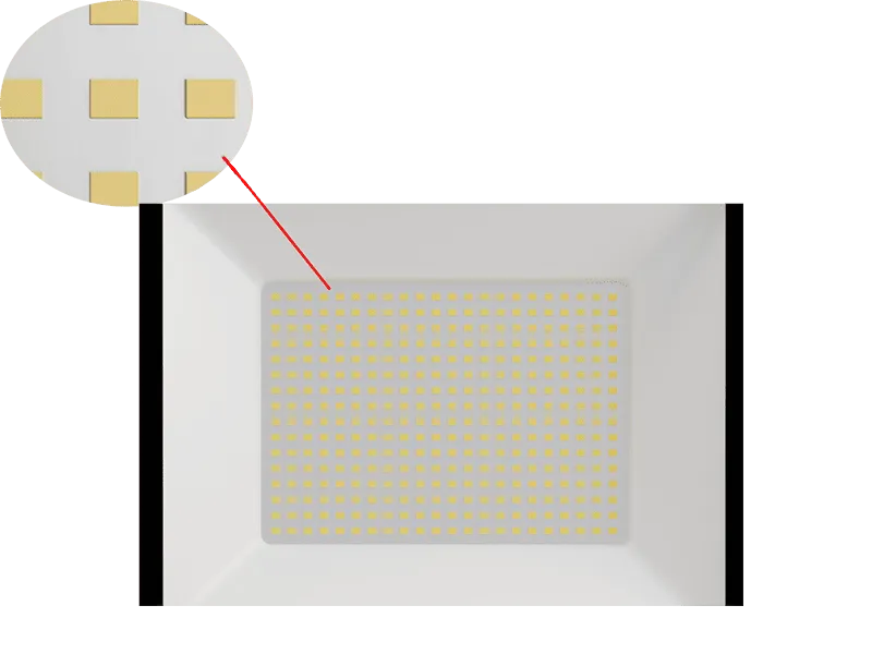 High lumen SMD LED array with wide optical reflector for solar flood light